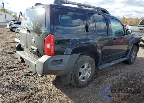2010 Nissan Xterra Off Road z USA, uszkodzony, nr VIN 5N1AN08UX8C532133